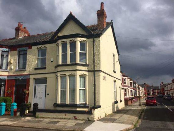 4 Bedroom End of Ter...